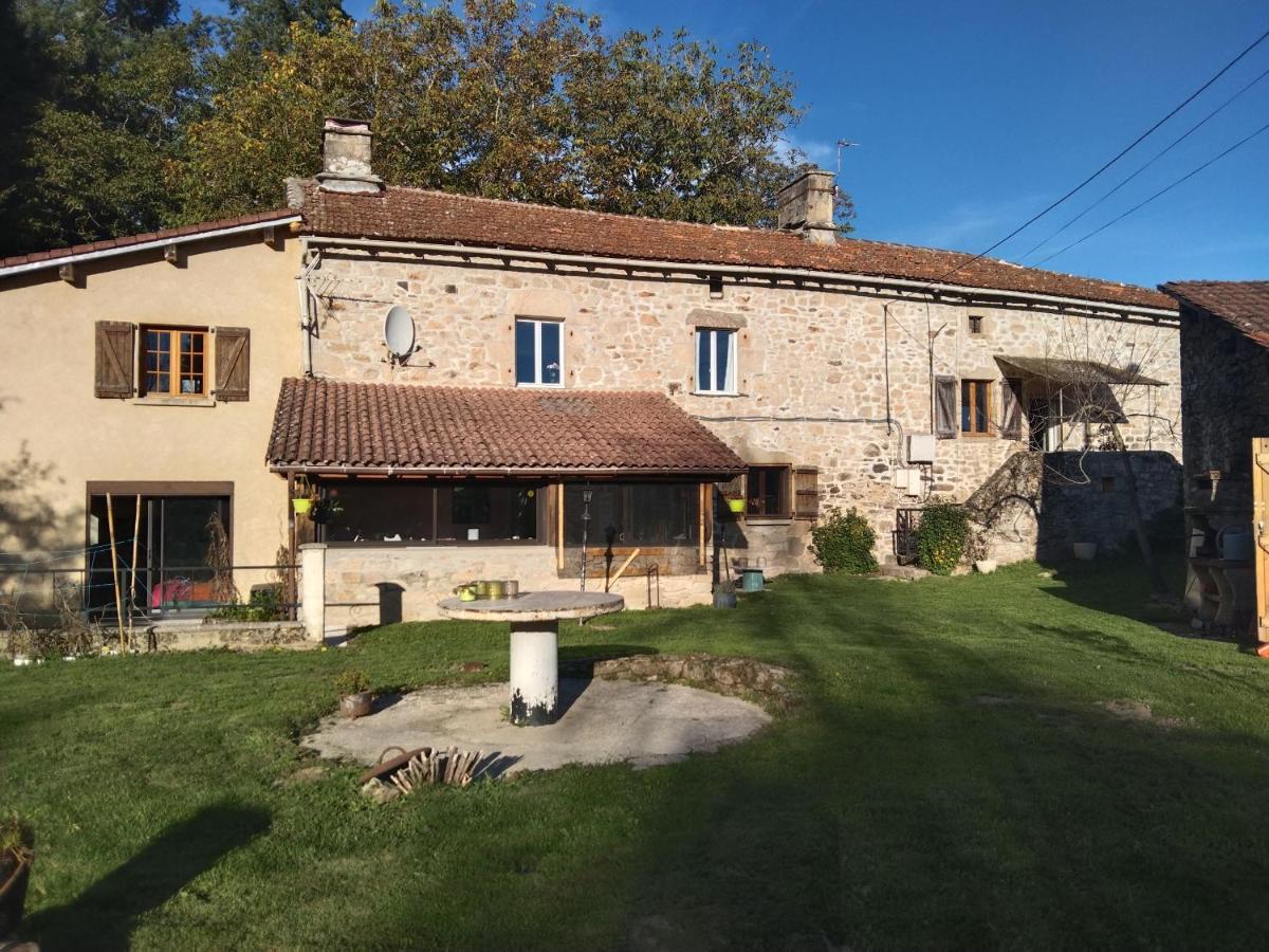 Appartement Sur la Colline à Sousceyrac Extérieur photo